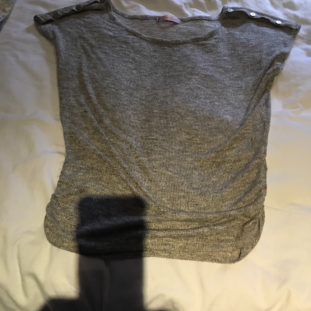 Cap sleeve knit top